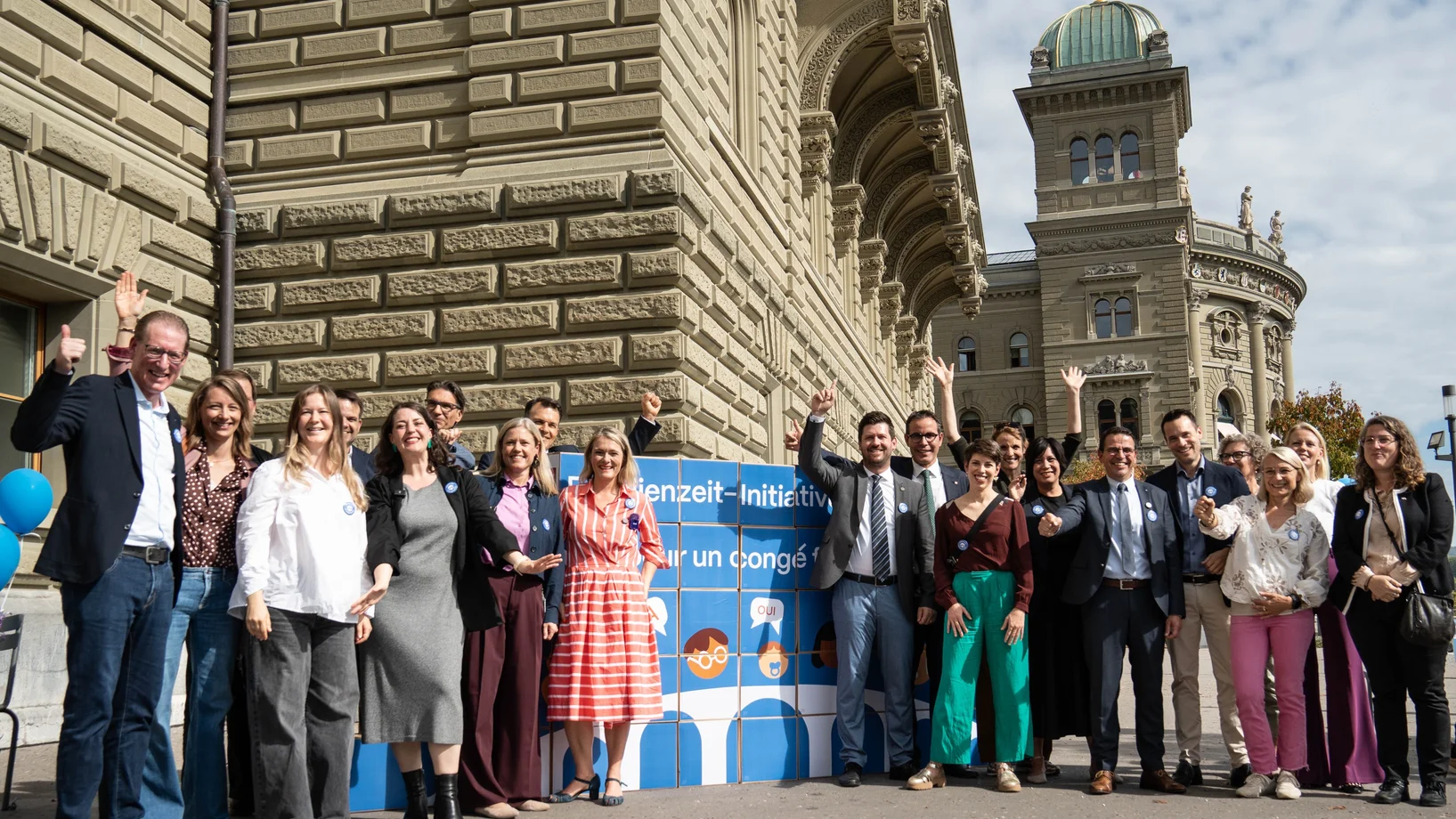 Einreichung Unterschriften Familienzeit-Ini